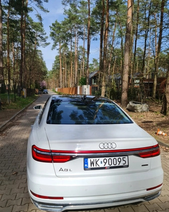 Audi A8 cena 210000 przebieg: 97000, rok produkcji 2019 z Warszawa małe 667